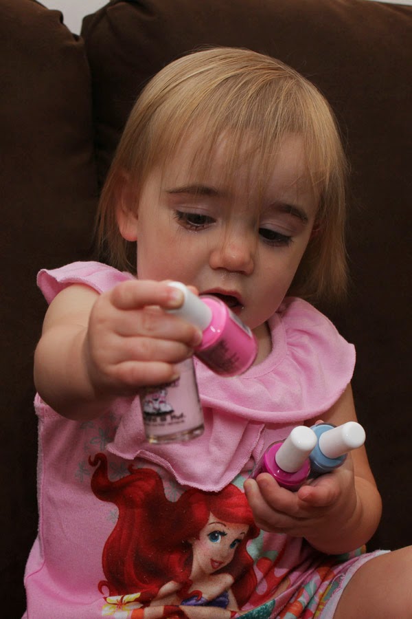 All Four Love New Colors! Piggy Paint Review & Giveaway