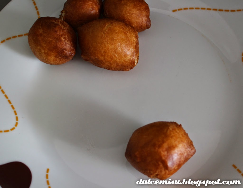 buñuelos, cerveza, caramelo, azúcar glas, canela, boquilla, manga, washitape, cuchara de madera, cuchara de helado, bolitas, dulcemisu, postre, dulce buñuelos, cerveza, caramelo, azúcar glas, canela, boquilla, manga, washitape, cuchara de madera, cuchara de helado, bolitas, dulcemisu, postre, dulce