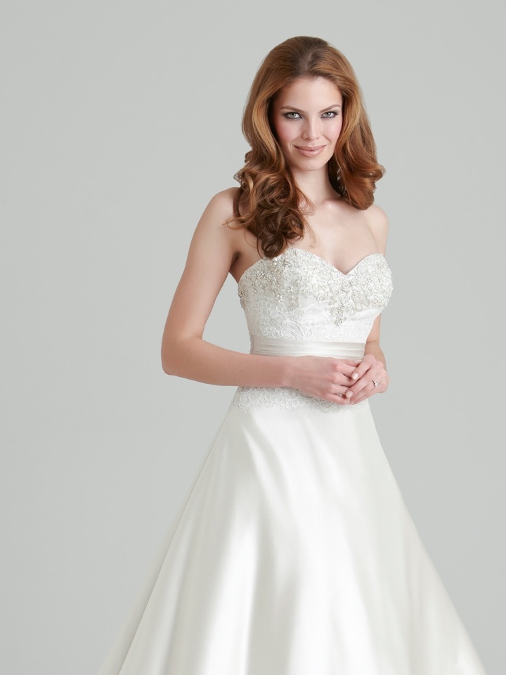 2013 Allure Romance Wedding Dresses