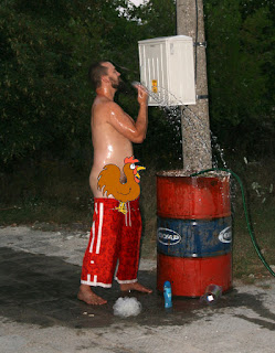 Rinsing off in the barrel Rinsing off in the barrel