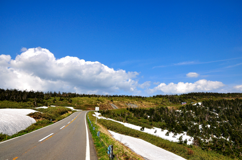 To the places various by car 秋田県 岩手県道・秋田県道23号大更八幡平線「八幡平アスピーテライン」 (2012.6)