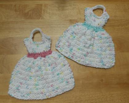 Knitting and Sewing My Way Through Life: 2012 Dress Dishcloth Design Number 4