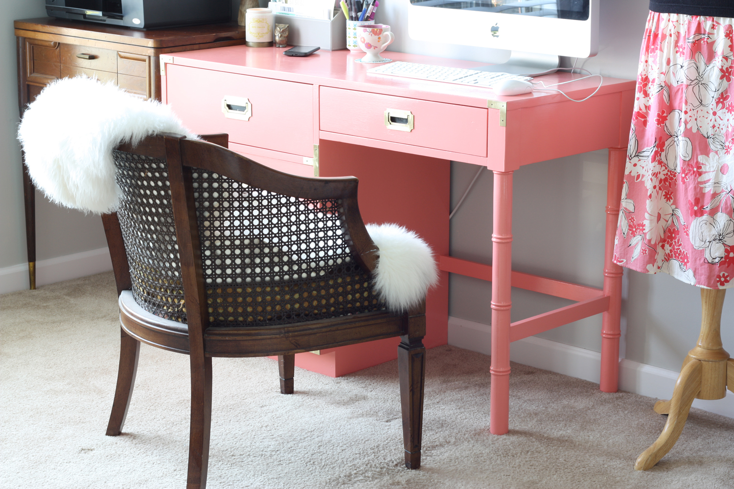 That Winsome Girl Vintage Campaign Desk Reveal