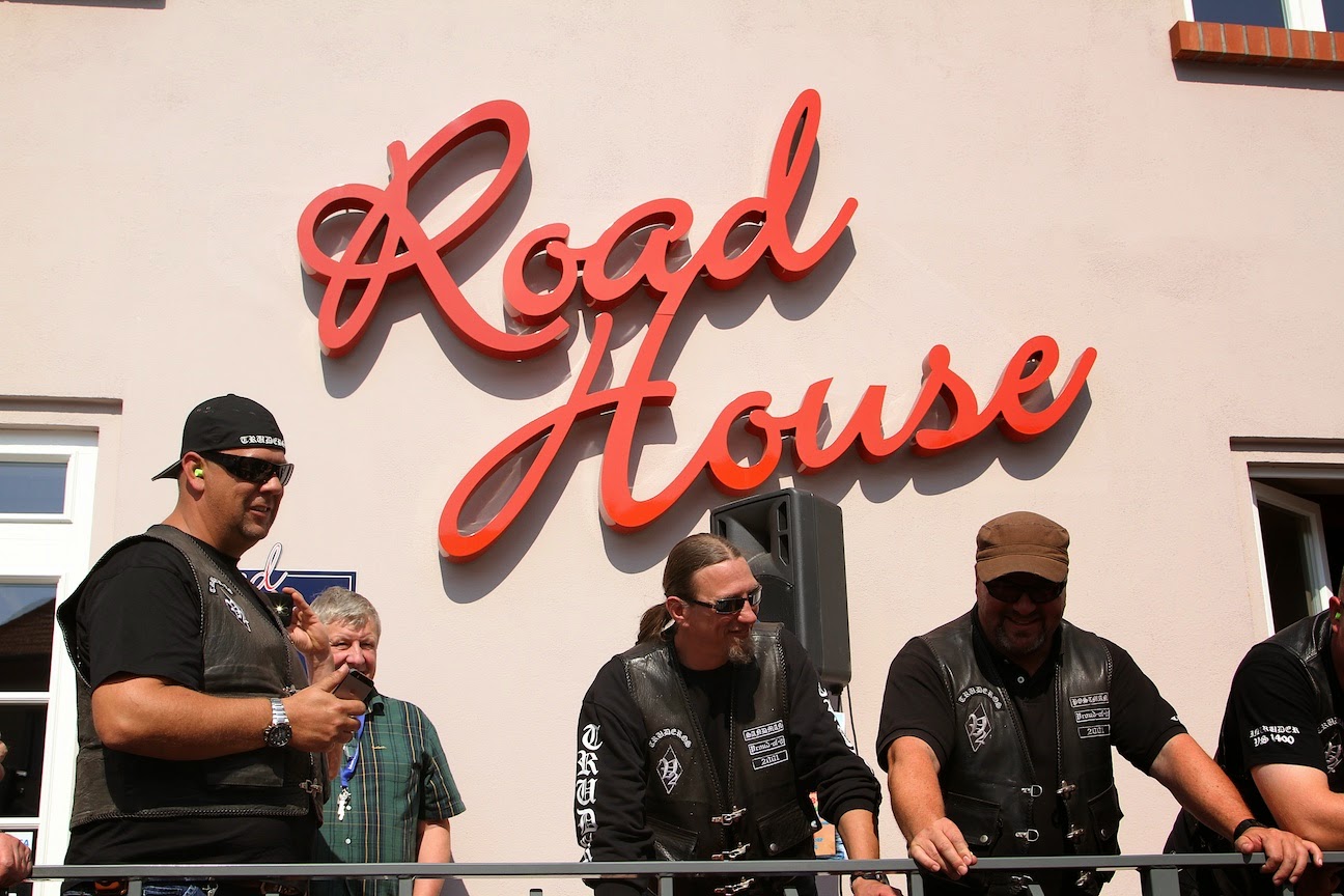 Road House Bernau - und fast alle sind sie gekommen - Bilder und Video 20 Bernau LIVE - Dein Stadtmagazin für Bernau bei Berlin