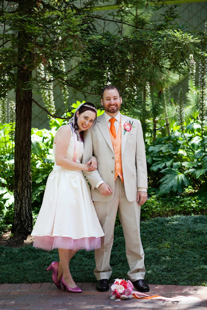 Wedding Pictures at Brisa Courtyard, Grand Californian Hotel