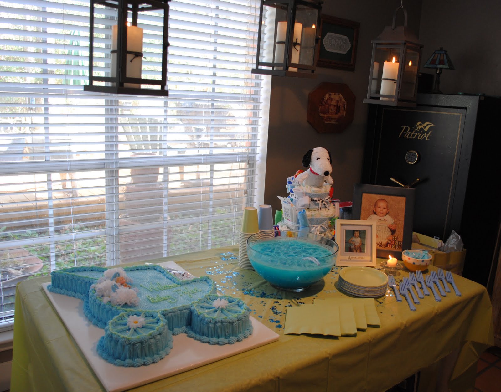 The Capps Snoopy Baby Shower