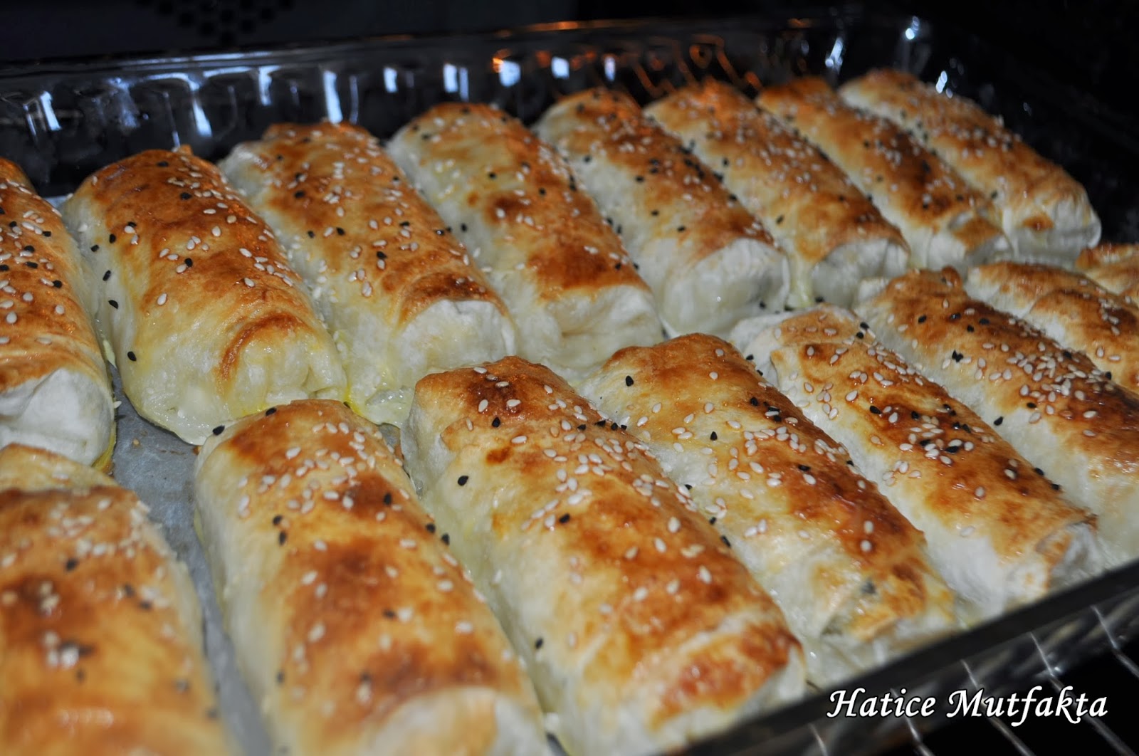 Hatice Mutfakta Sütlü Börek