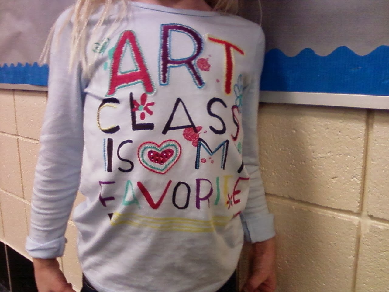 ART CLASS IS MY FAVORITE!
