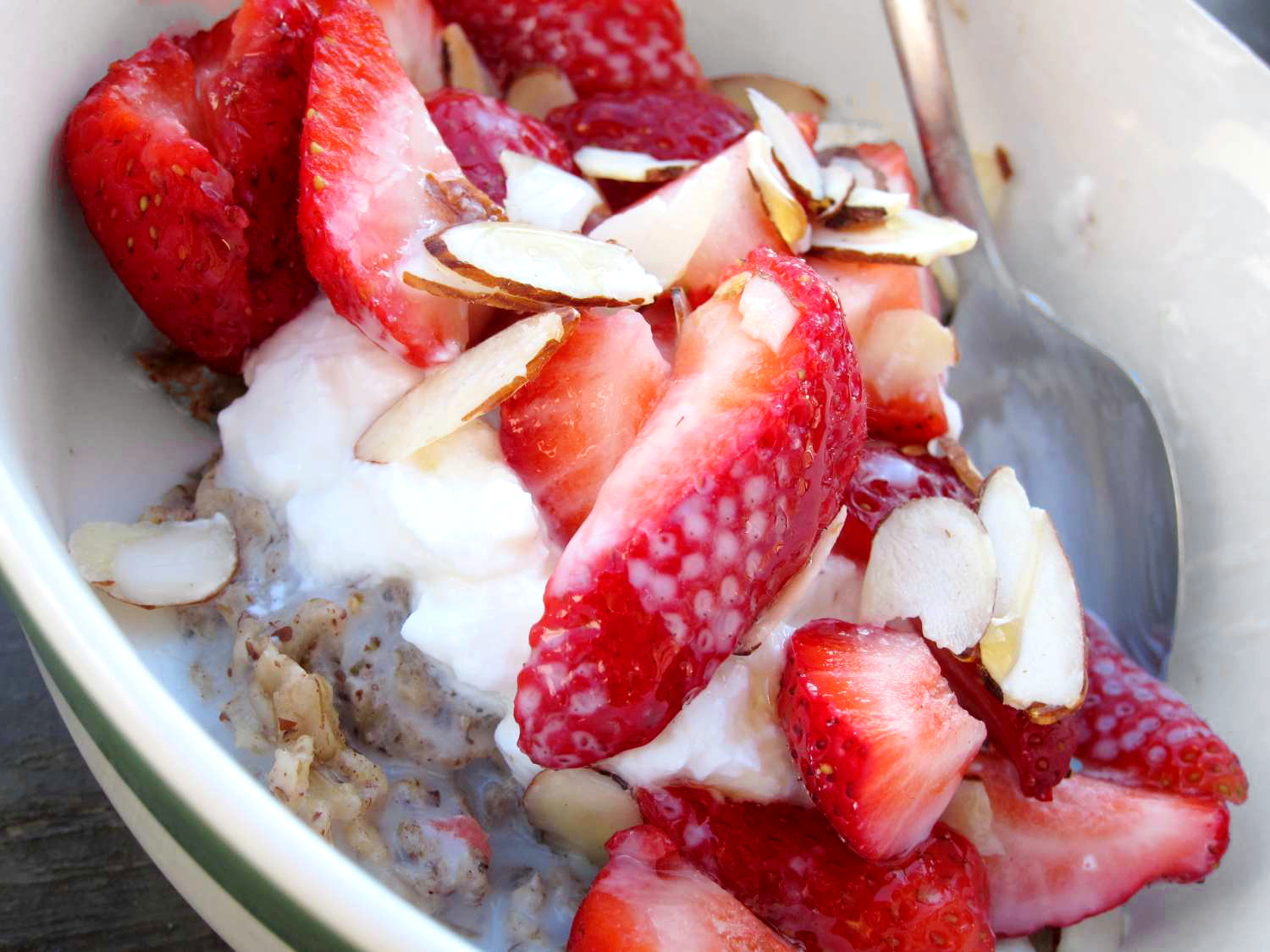 The Oatmeal Artist Strawberry Shortcake Oatmeal