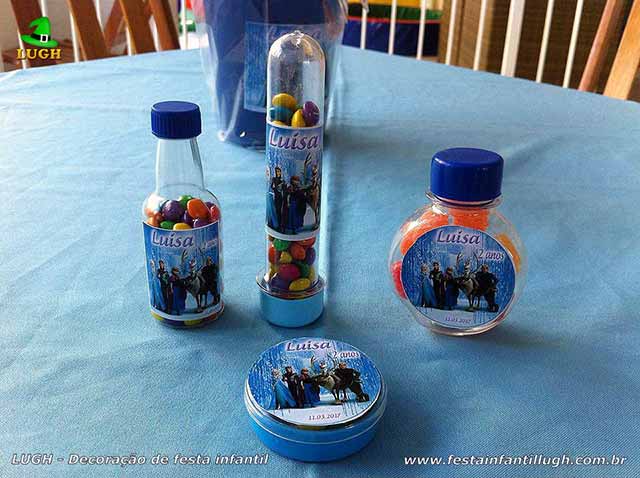 Lembrancinhas tipo tubetes, latinha, etc. com adesivo personalizado Lembrancinhas personalizadas