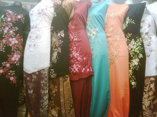 baju sulam bandung