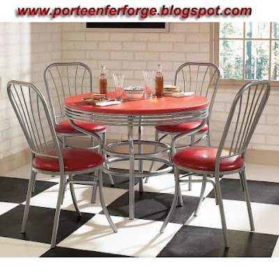   porte en fer forge Lit fer forge, Table fer forge,  Etagere fer forge, tabouret en fer forgé,  Meubles fer forgé,Lit fer forge, Table fer forge, Canapé fer forgé, Chaise fer forge, Fauteuil fer forgé, Etagere fer forge,