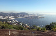 ABRAÇO ECOLÓGICO NO MORRO DA BABILÔNIA - ALMA