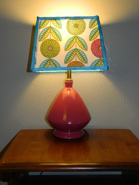 retro mid-century mod lamp light covering a lampshade DIY tutorial Just Peachy, Darling