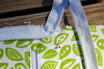 �������� ����� �� �����. Foldable bag fabric