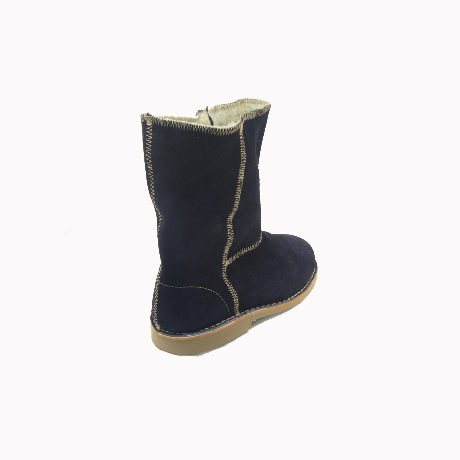 Bota de serraje negro