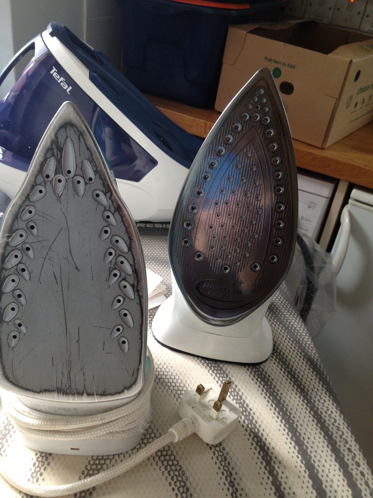 Recipe Junkie and the attack of the custard creams The Ironing Queen