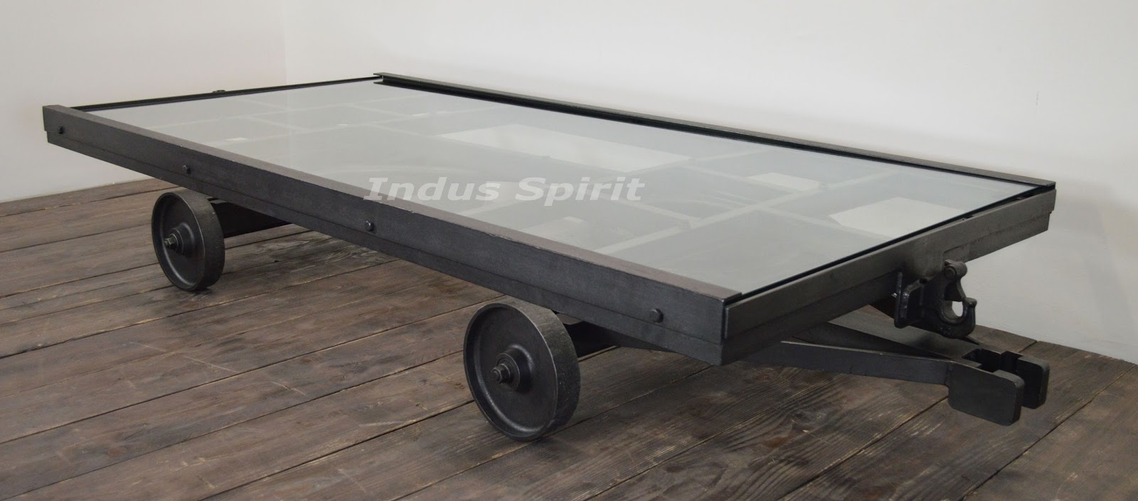 Table basse chariot industriel