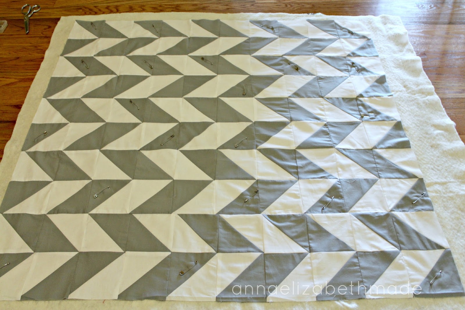 Anna Elizabeth Made Herringbone Baby Quilt {Tutorial}