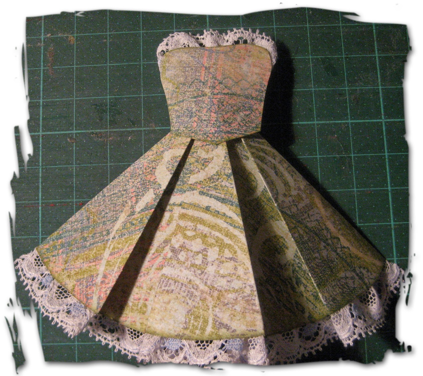 art by 3s Dress card tutorial