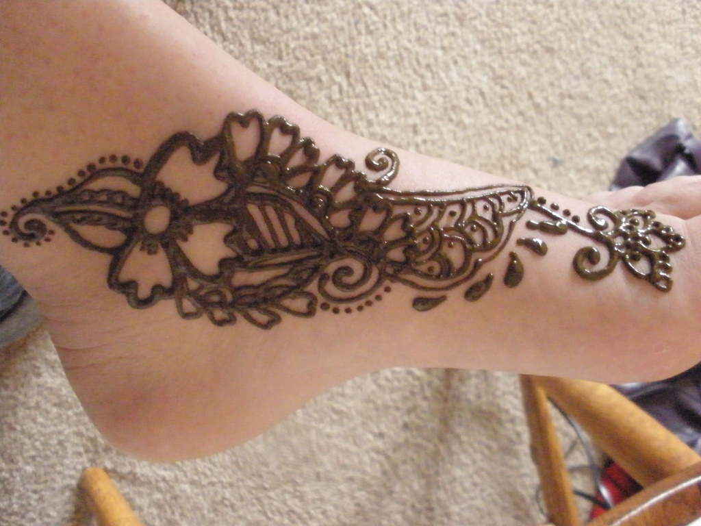 Latest Indian Sudani Pakistani Arabic Arabian Mehndi