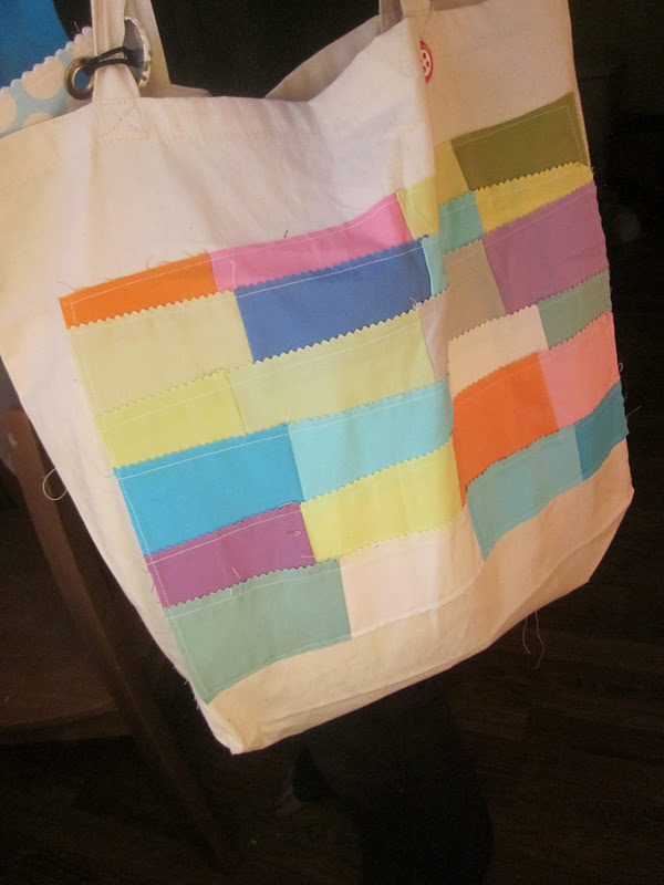 Plain+canvas+bags+to+decorate