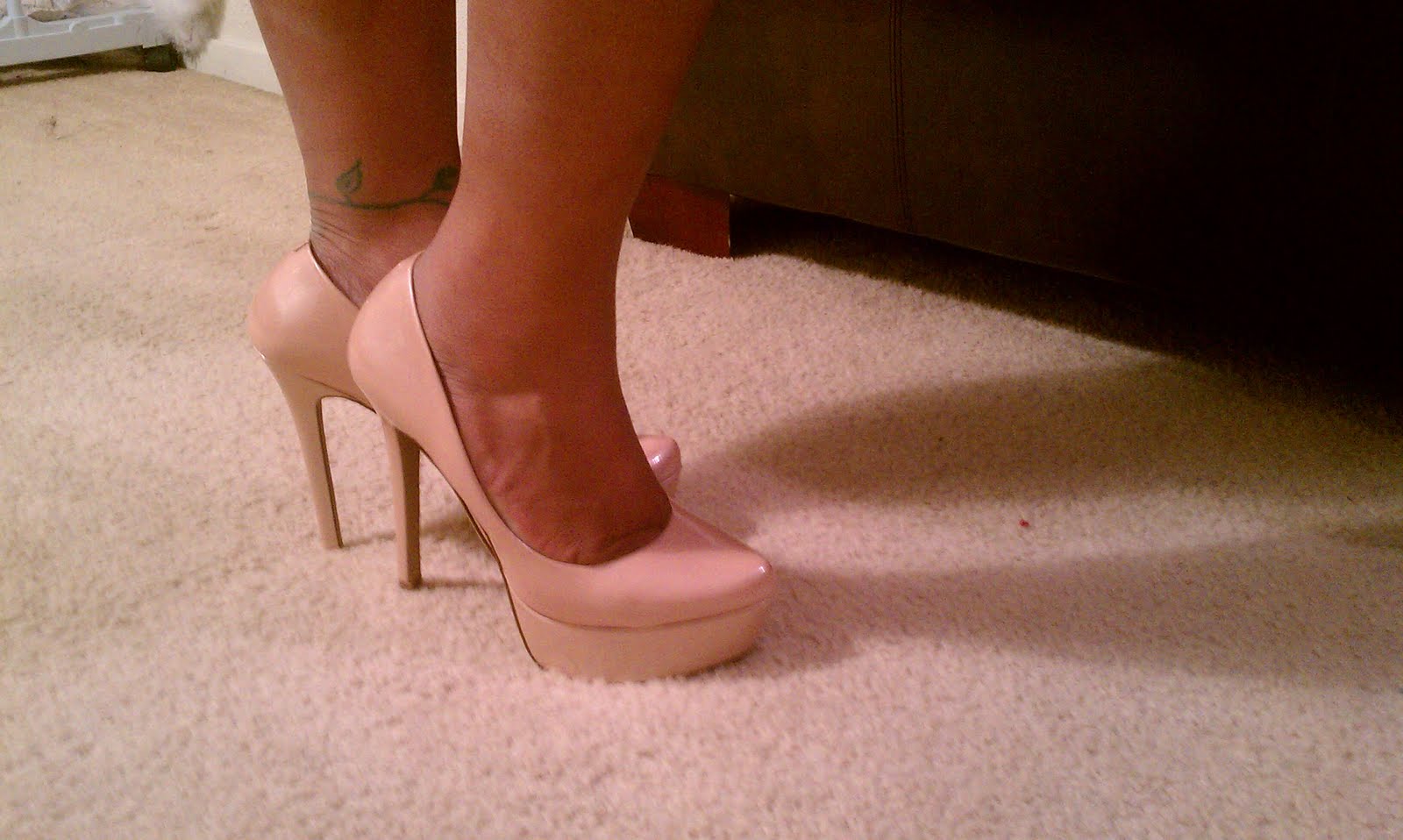 http://2.bp.blogspot.com/-cCrxYGnXmsA/TZZ_W8nCtwI/AAAAAAAAAMI/2bDvVK0f82Y/s1600/jessica%2Bsimpson.jpg