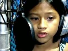 Girl Singing Titanium In Locker Room Girl Singing Titanium In Locker Room