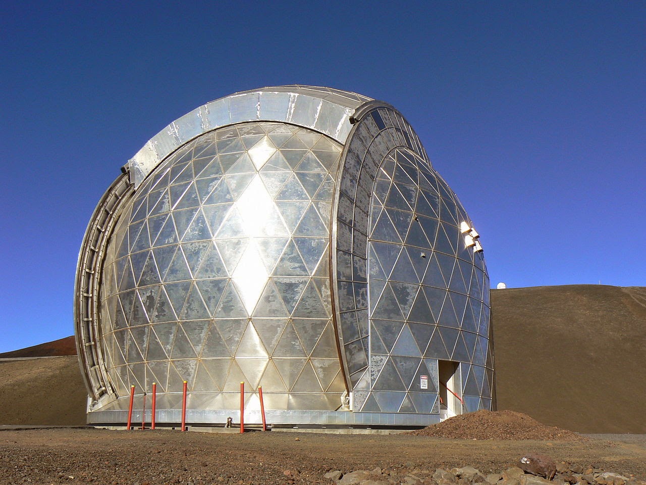 Most Amazing Observatories Most Beautiful Houses In The World