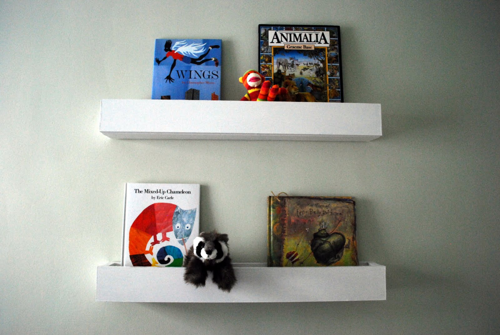 In the Little Yellow House Pocket Shelves are Up