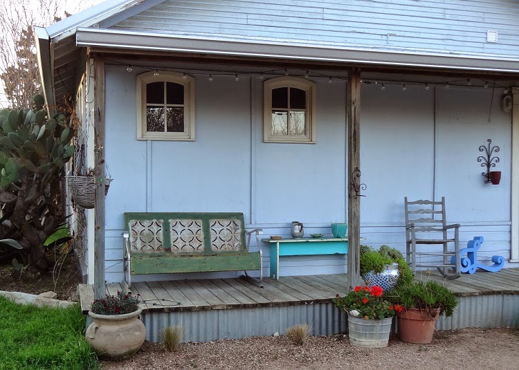 GypsyYaya : Colorful Austin Airbnb Artists Abode