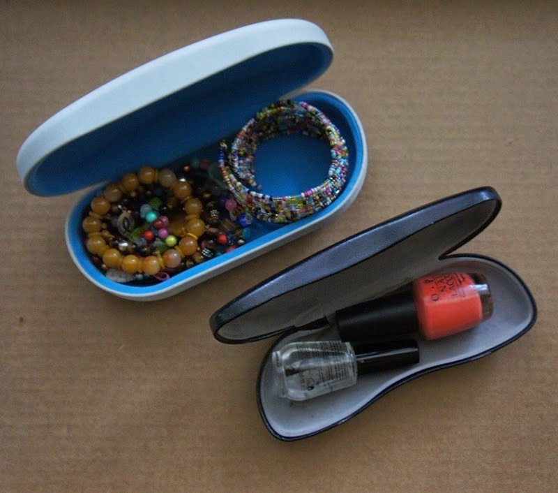 How to Recycle Upcycling Old Eyeglass Cases