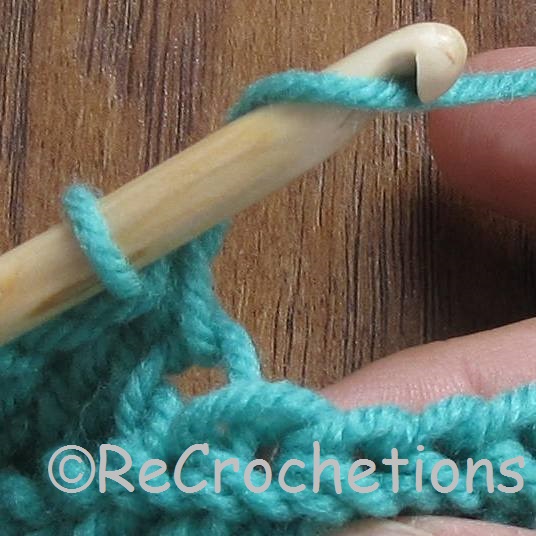 ReCrochetions: Tutorial: Half Double Crochet - Left-Handed