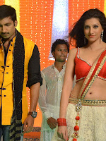 Hamsha Nandini Song Shooting for Loukyam movie-cover-photo