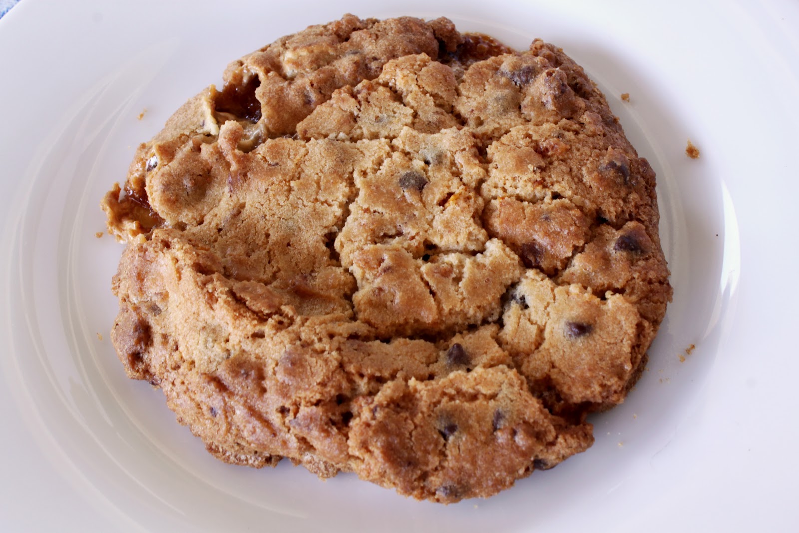 Mimi's Kitchen Momofuku's cornflakechocolatechipmarshmallow cookies