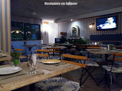 La Provence Cozinha Francesa: Ambiente interno La Provence Cozinha Francesa: Ambiente interno
