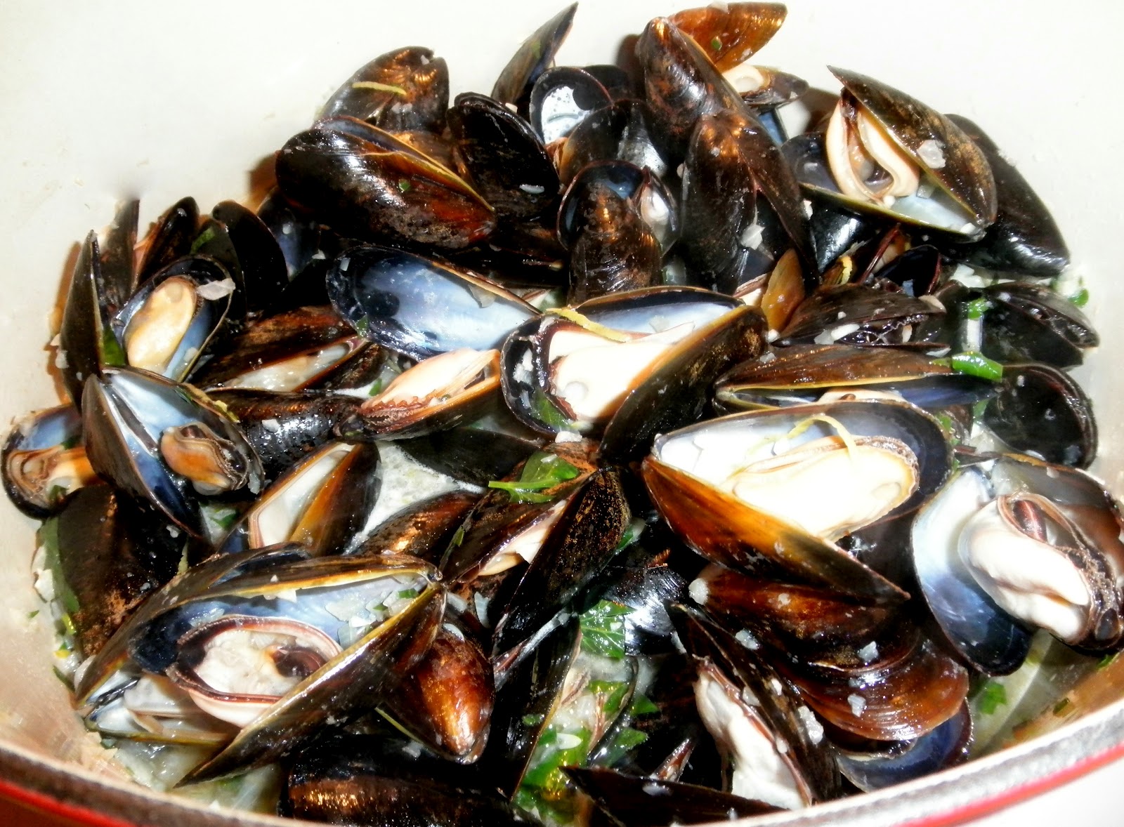 Cecelia Heer's Culinary Corner FOUR SEASONS OF MUSSELS