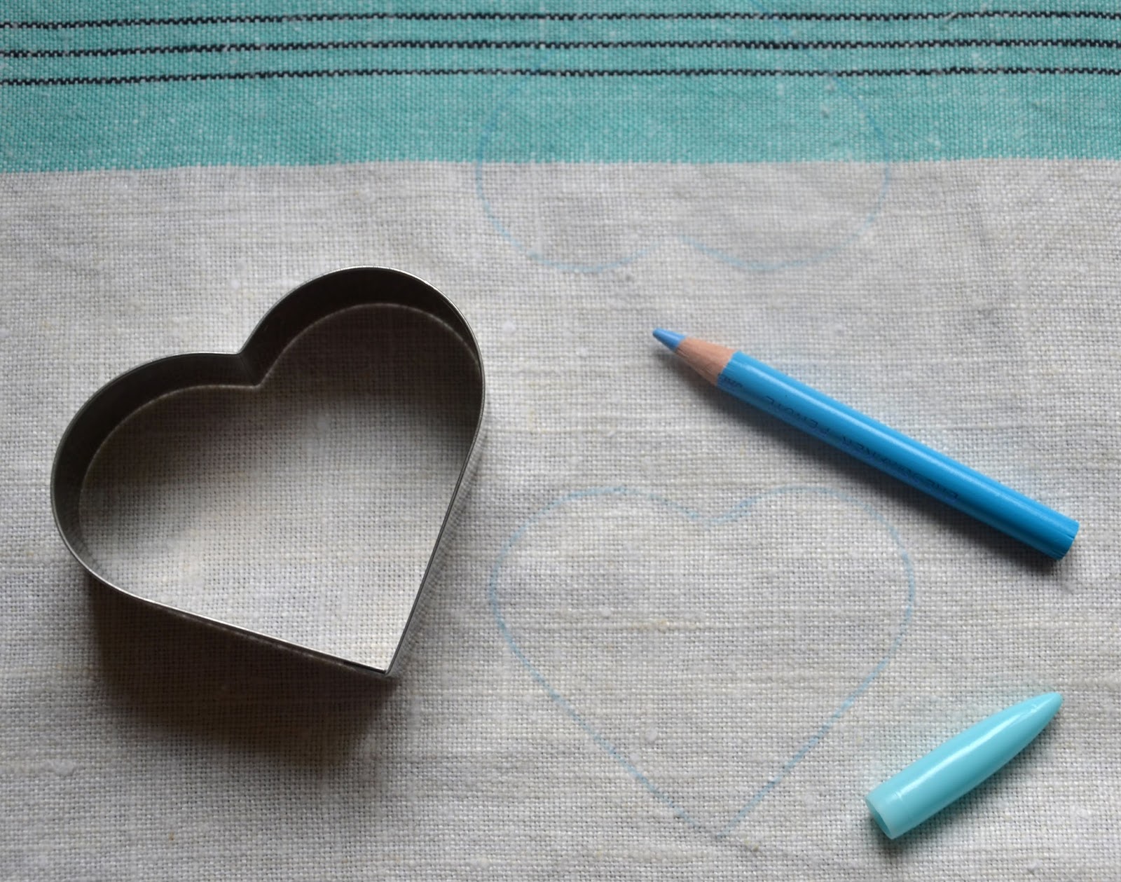 Chrissie Crafts: A little thank-you gift, step by step
