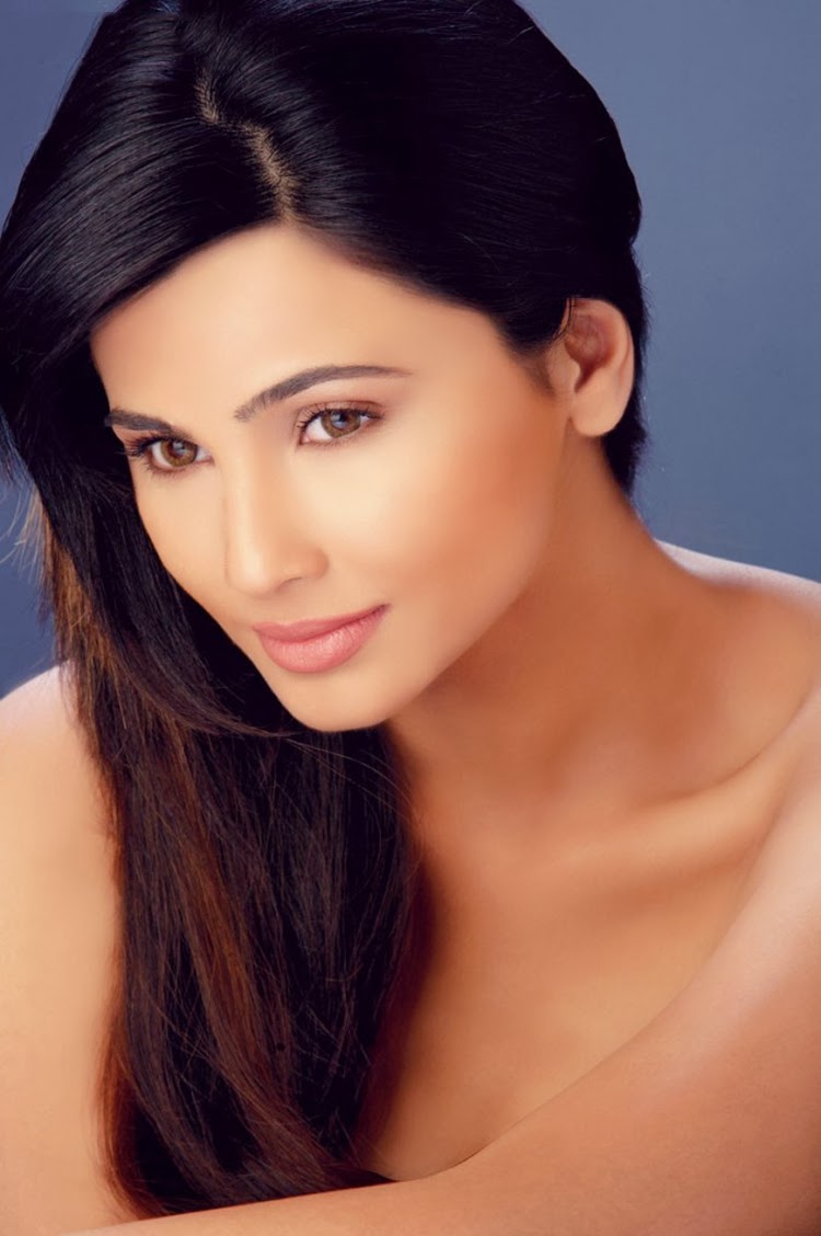 Daisy Shah HD Pics Free Download TV Biography