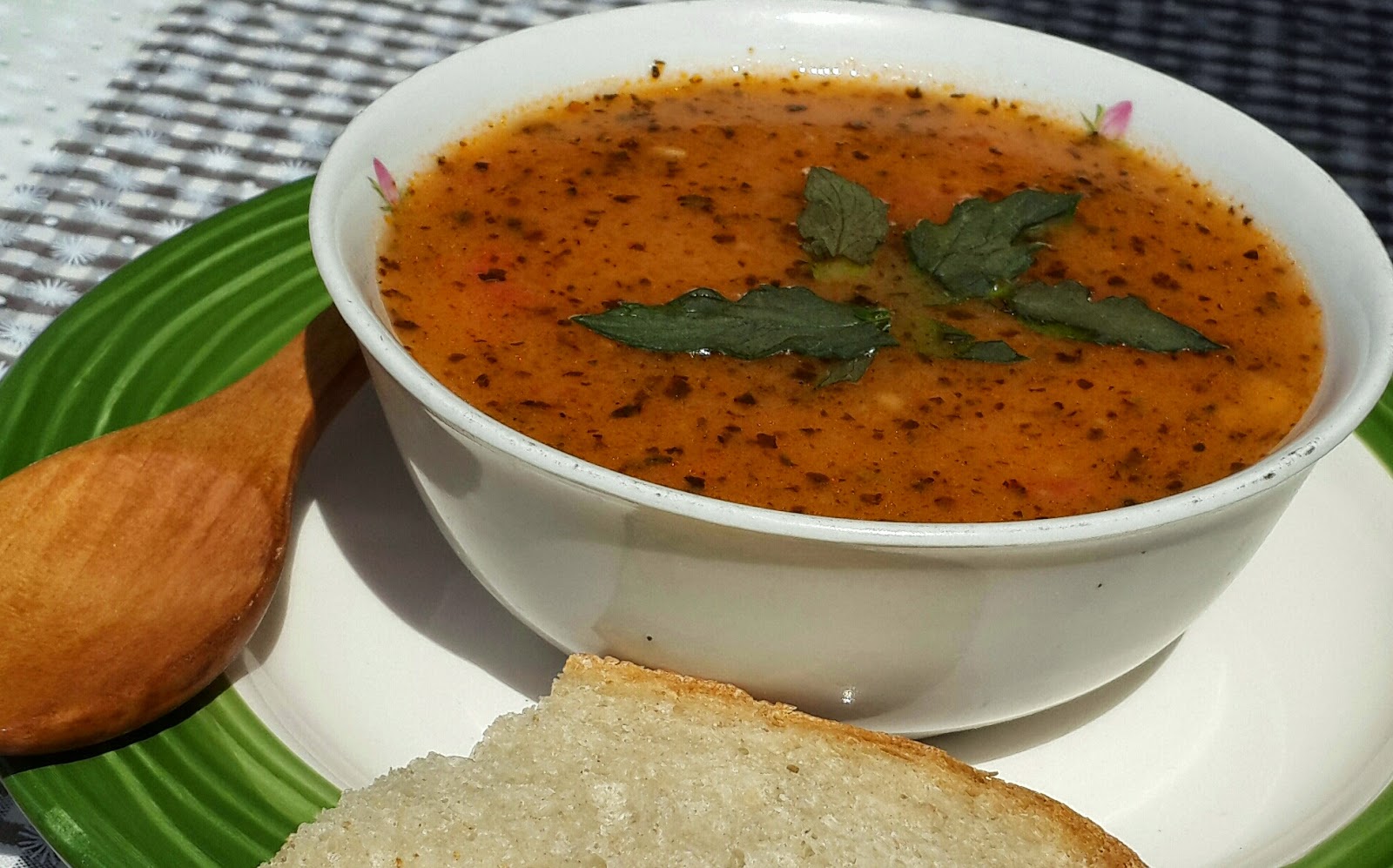 ev yapimi tarhana corbasi birgulun lezzetleri