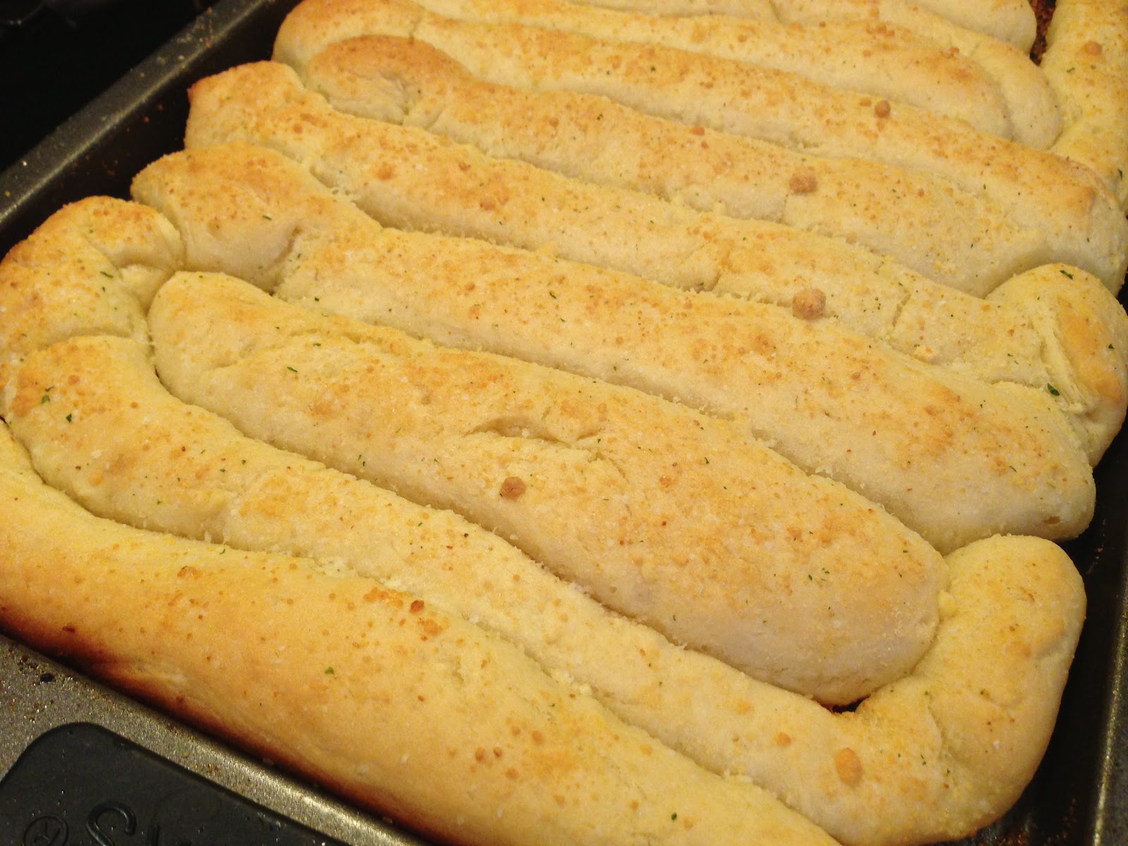 Amazing Breadsticks Fit Steph