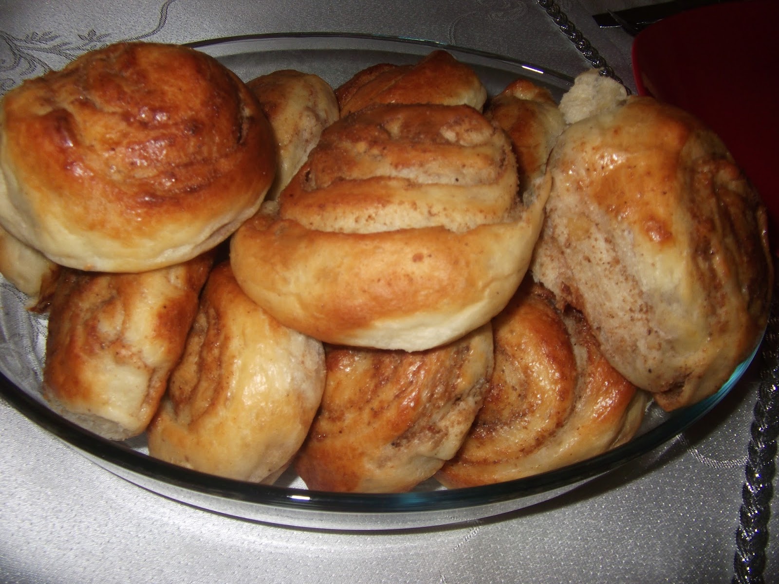 mutfağa buyrun, pasta börek tatlı ve daha neler neler haşhaşlı gül
