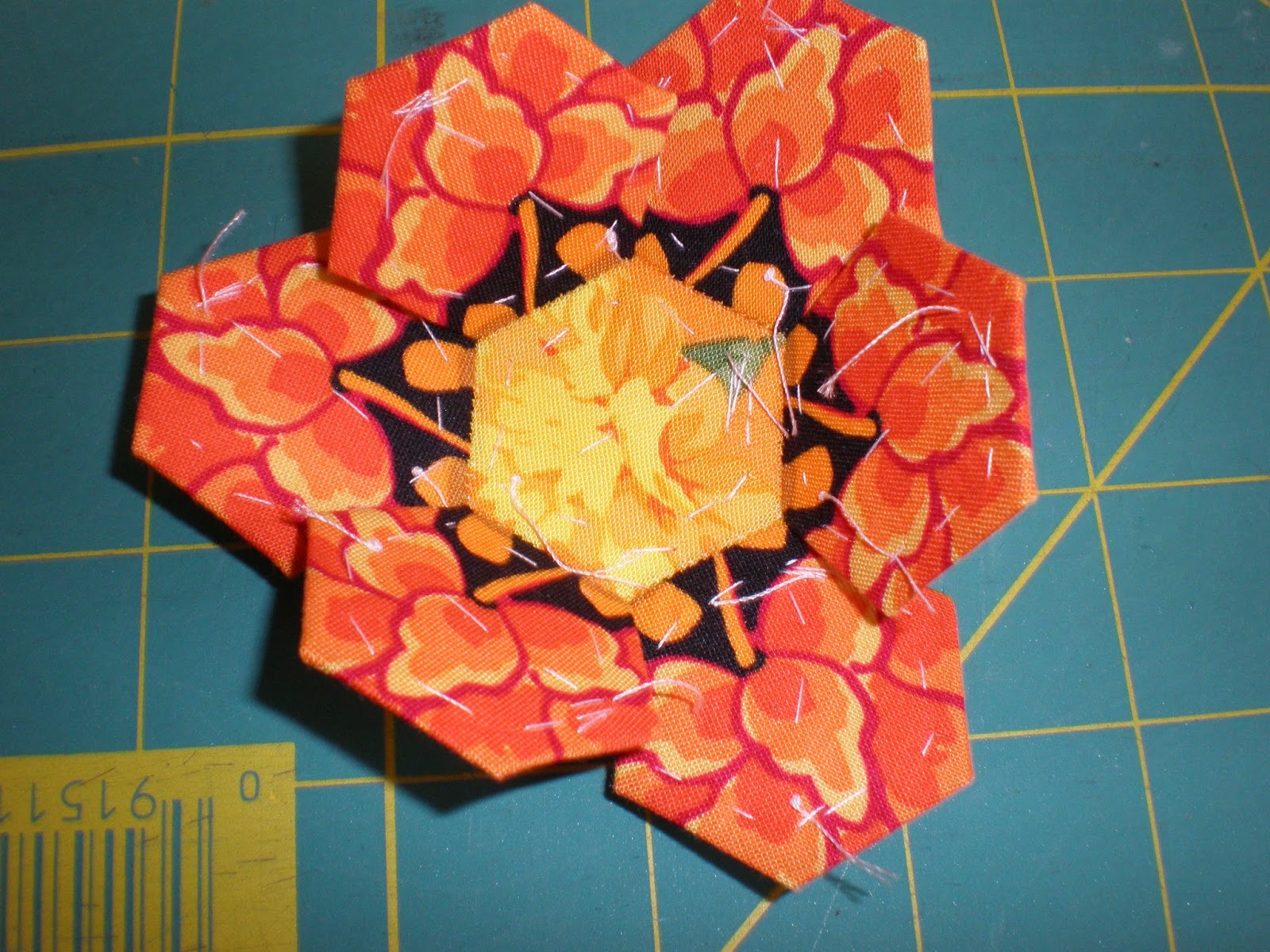 Glorious Applique The Village paper piecing the hexagons tutorial