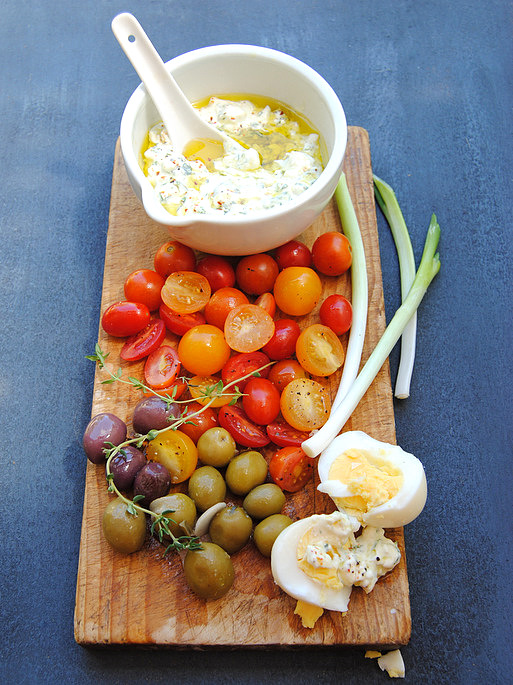 Low Carb Snacking Cottage Cheese Herb Olive Oil Smothering Dip