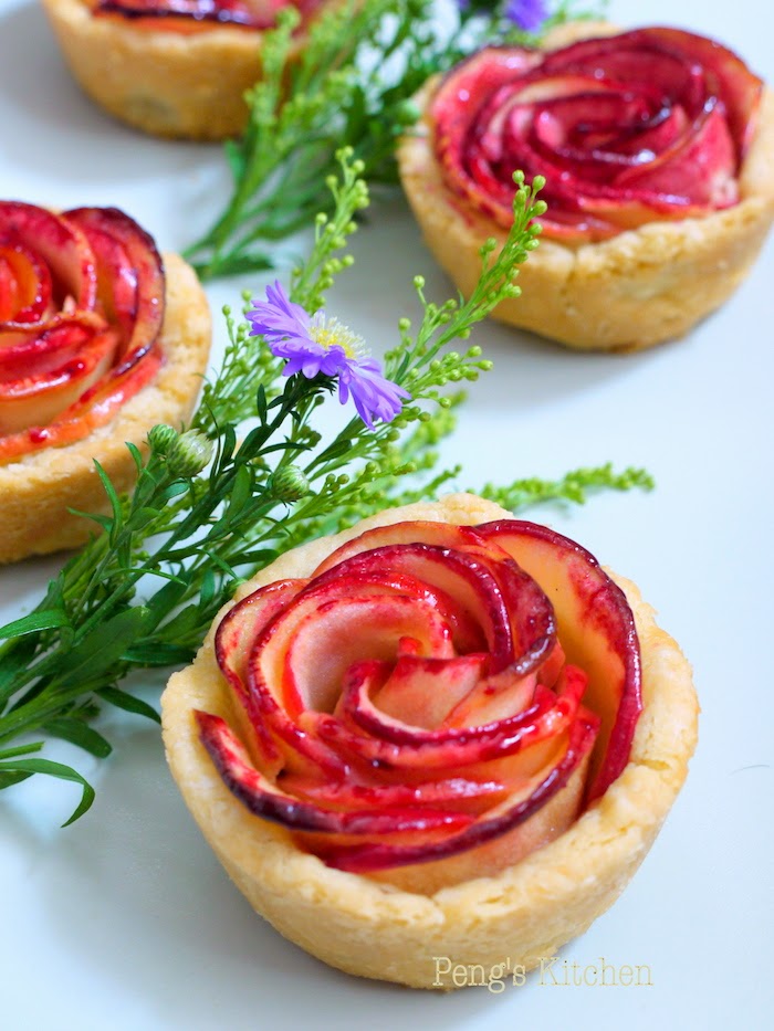 Peng's Kitchen Mini Apple Rose Tart