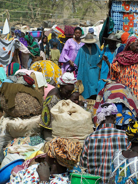 Un mercato povero ma non in crisi-Djenné-Mali 2007