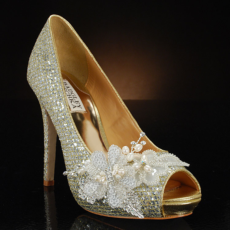 You can have your own glass slipper on your wedding Fashion News Today Fashion