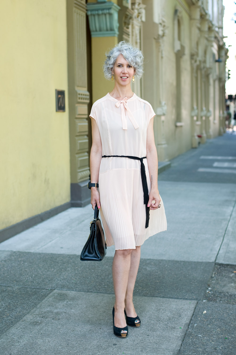 Urban Weeds Street Style from Portland Oregon Vicki on NW Couch