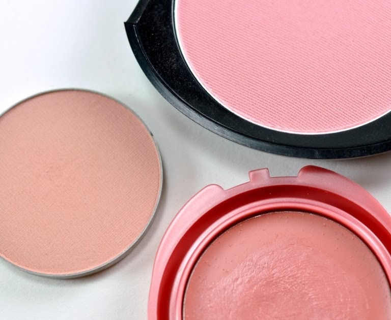 Rocaille Writes 3 Neutral Blushes for Pale Skins