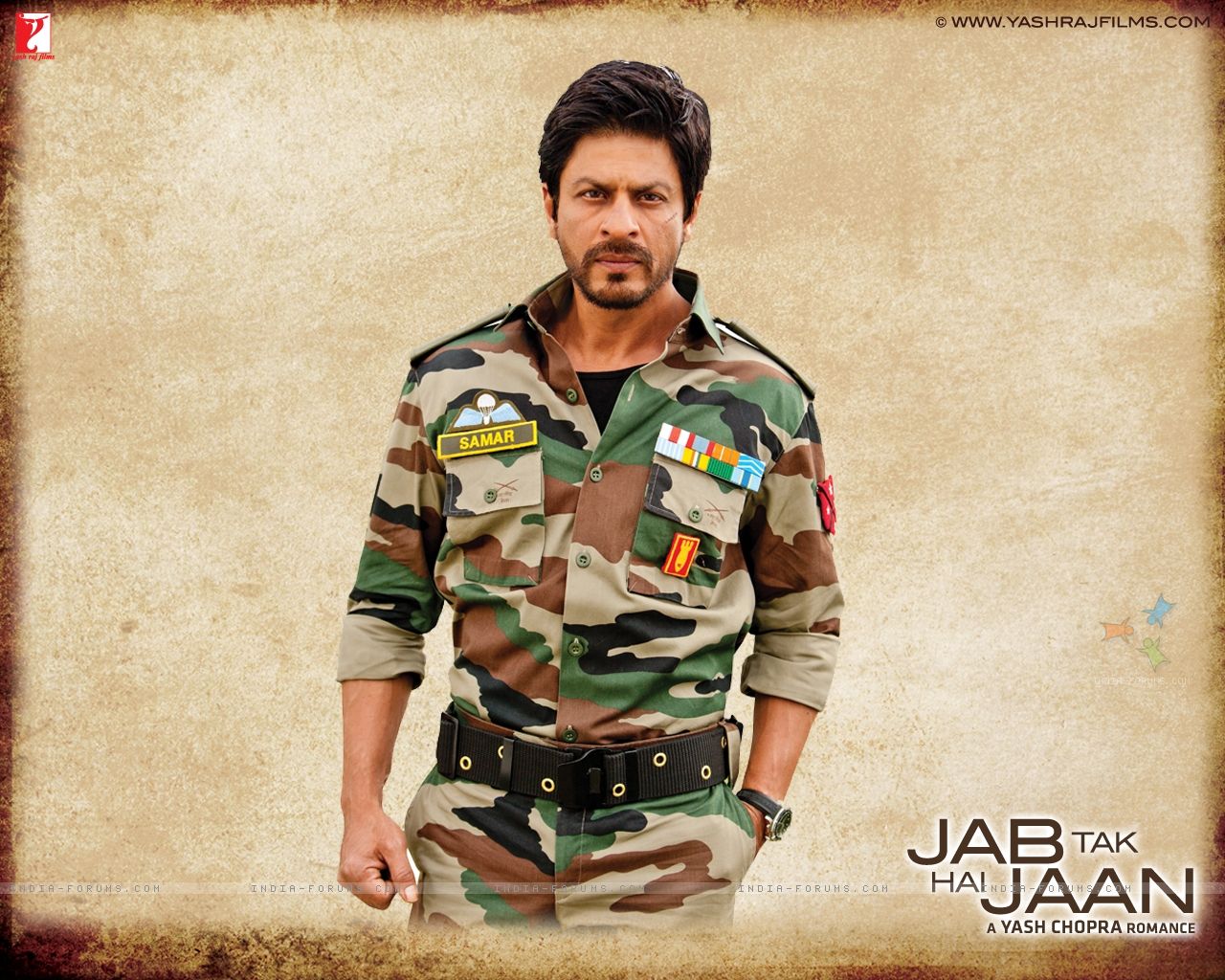 http://2.bp.blogspot.com/-cVx0pYrKzLk/USO3sTwoFYI/AAAAAAAABMI/I8qNQ0BmGFM/s1600/232800-shah-rukh-khan-in-jab-tak-hai-jaan+%25281%2529.jpg